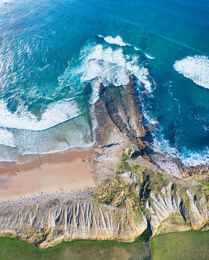 Los Caballos beach, Cuchia, Miengo Municipality, Cantabrian Sea, Cantabria, Spain, Europe