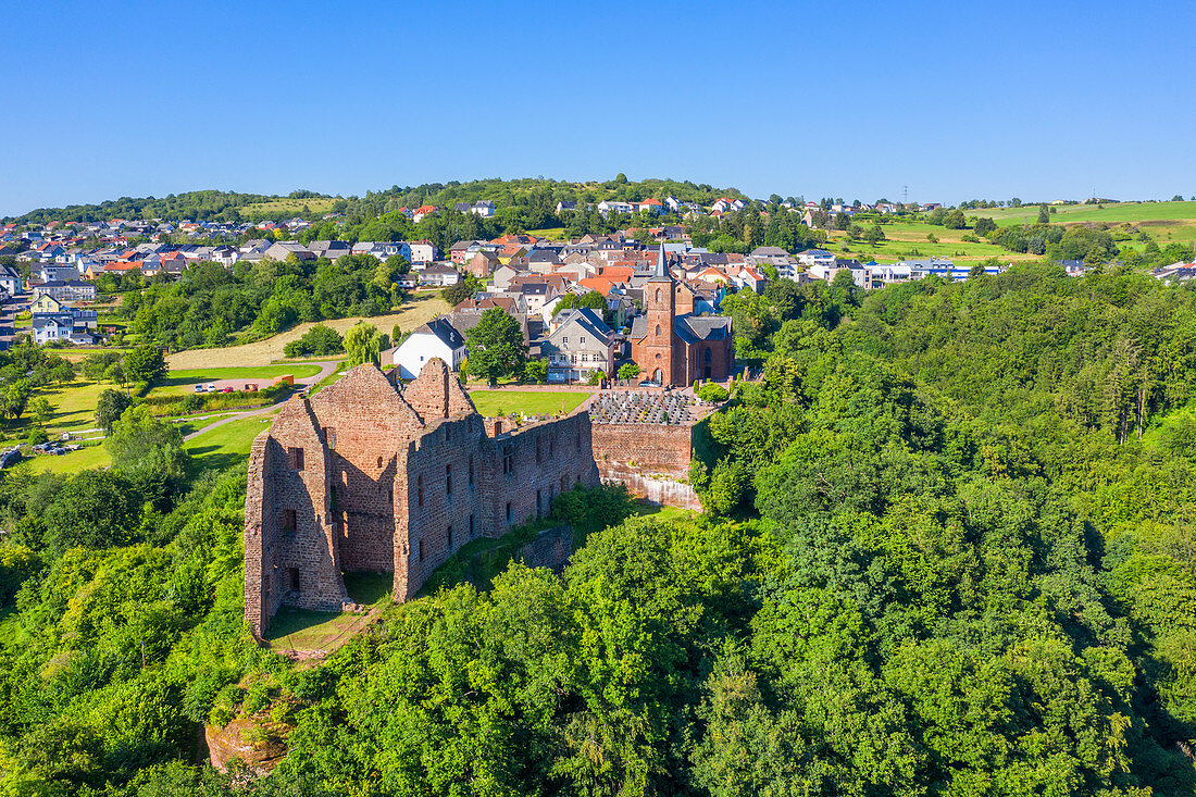 Aerial view of Freudenburg Castle, Freudenburg, Hunsrück, Rhineland-Palatinate, Germany