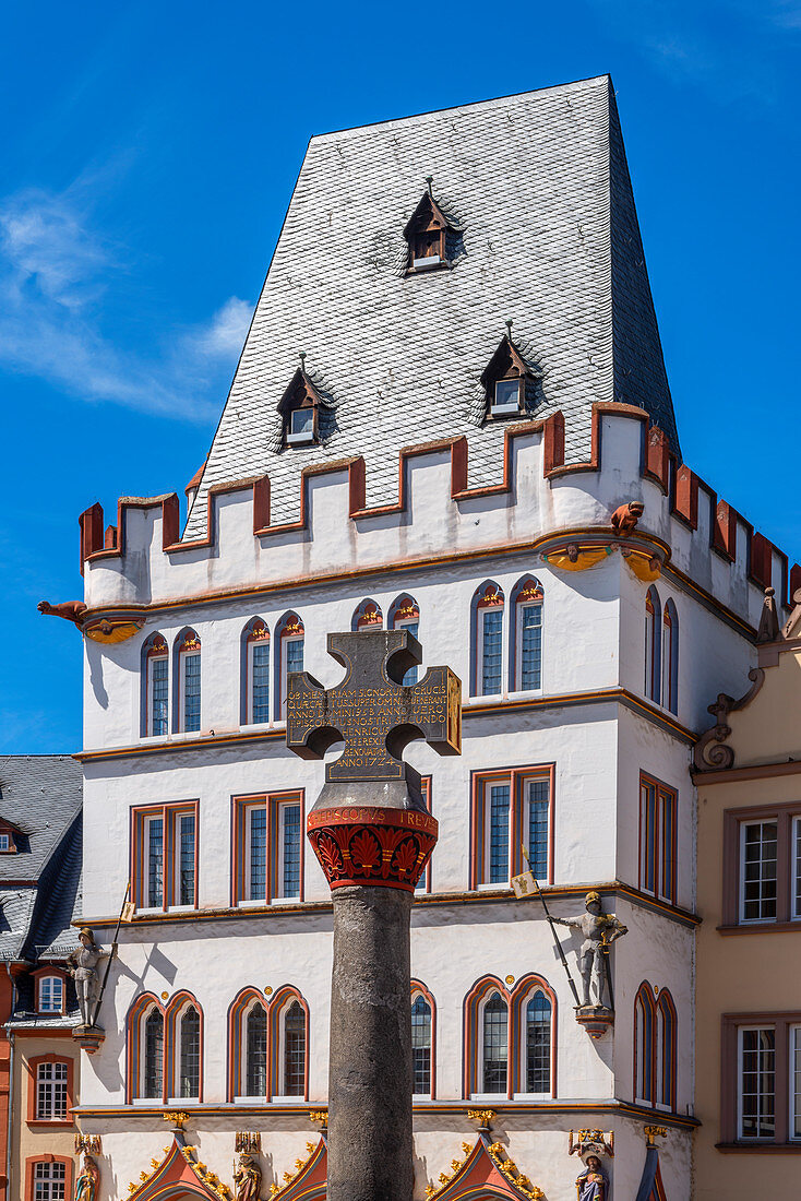 Market cross with Steipe at the main market, Trier, Mosel, Rhineland-Palatinate, Germany