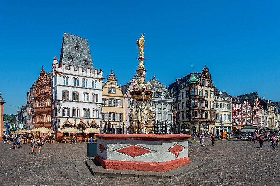 Petrusbrunnen at the main market with Steipe, Trier, Mosel, Rhineland-Palatinate, Germany