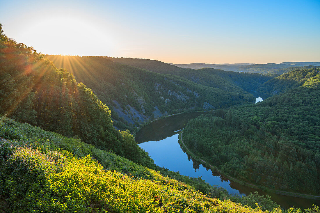 Sunrise at the Cloef viewpoint on the Saar loop near Orscholz, Saarland, Germany