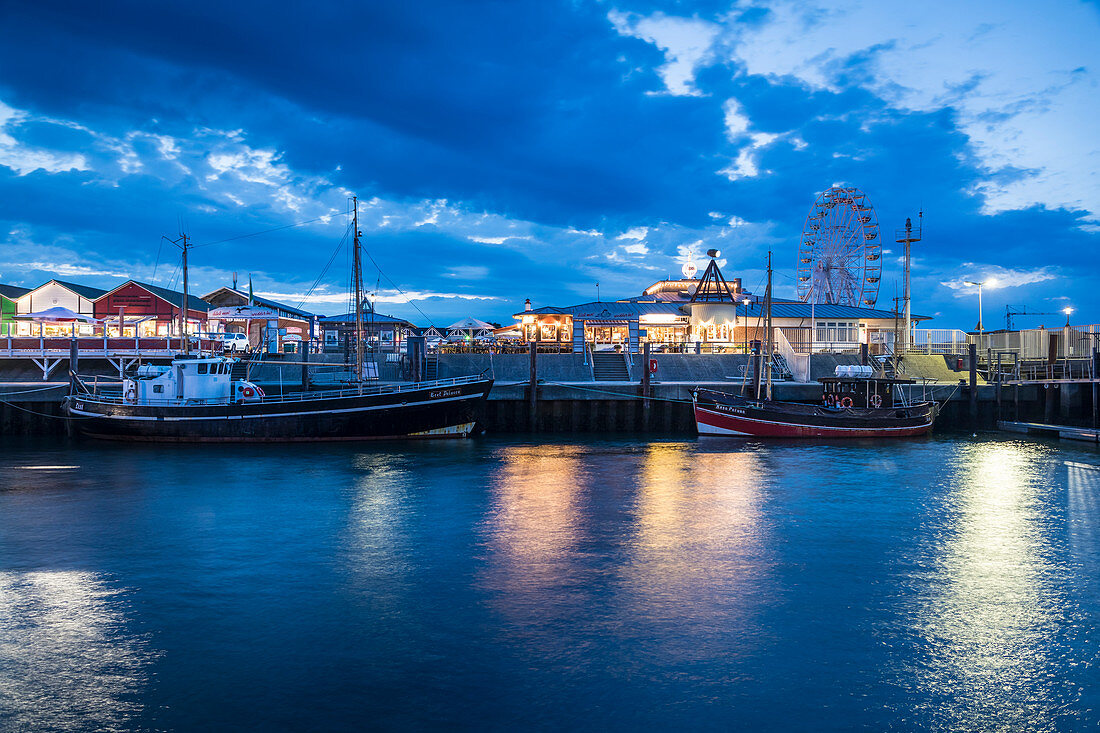 Abendstimmung im Lister Hafen, Sylt, Schleswig-Holstein, Deutschland