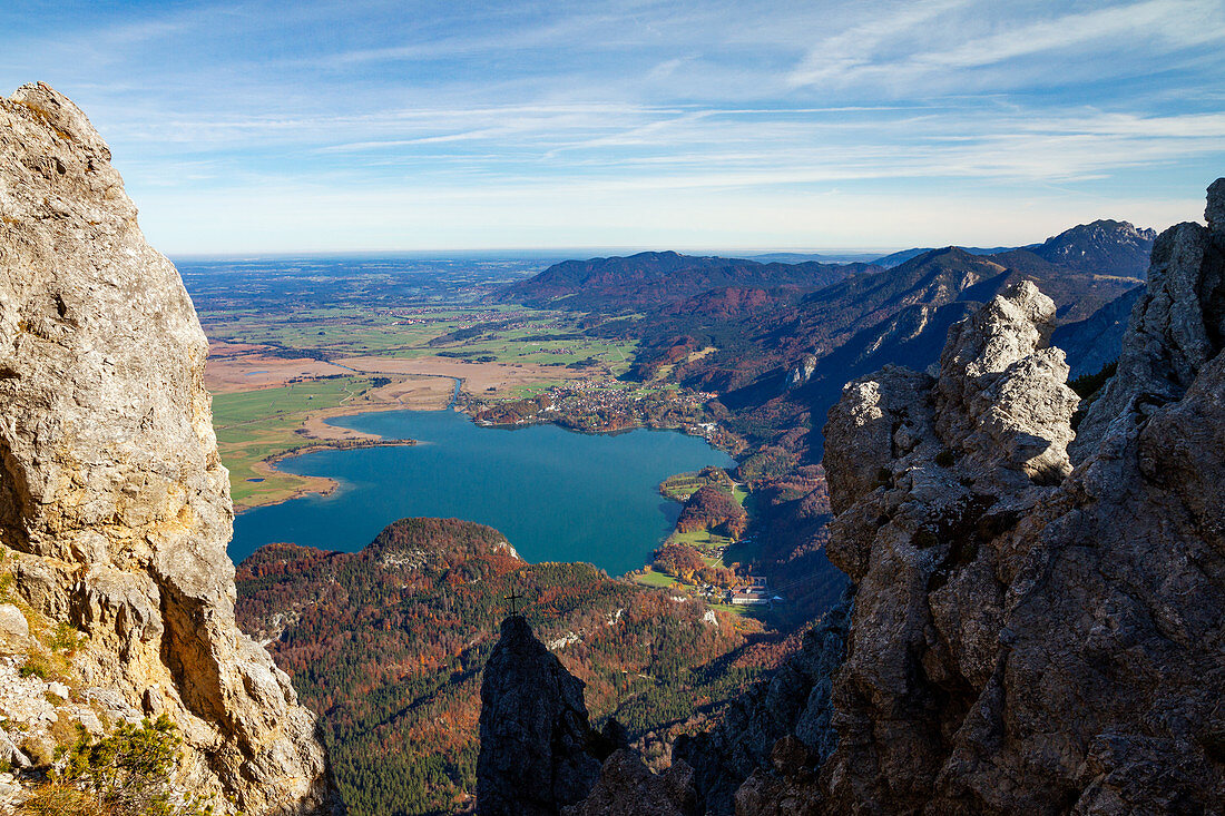 Blick vom Herzogstand auf den Kochelsee Oberbayern, Deutschland, Europa