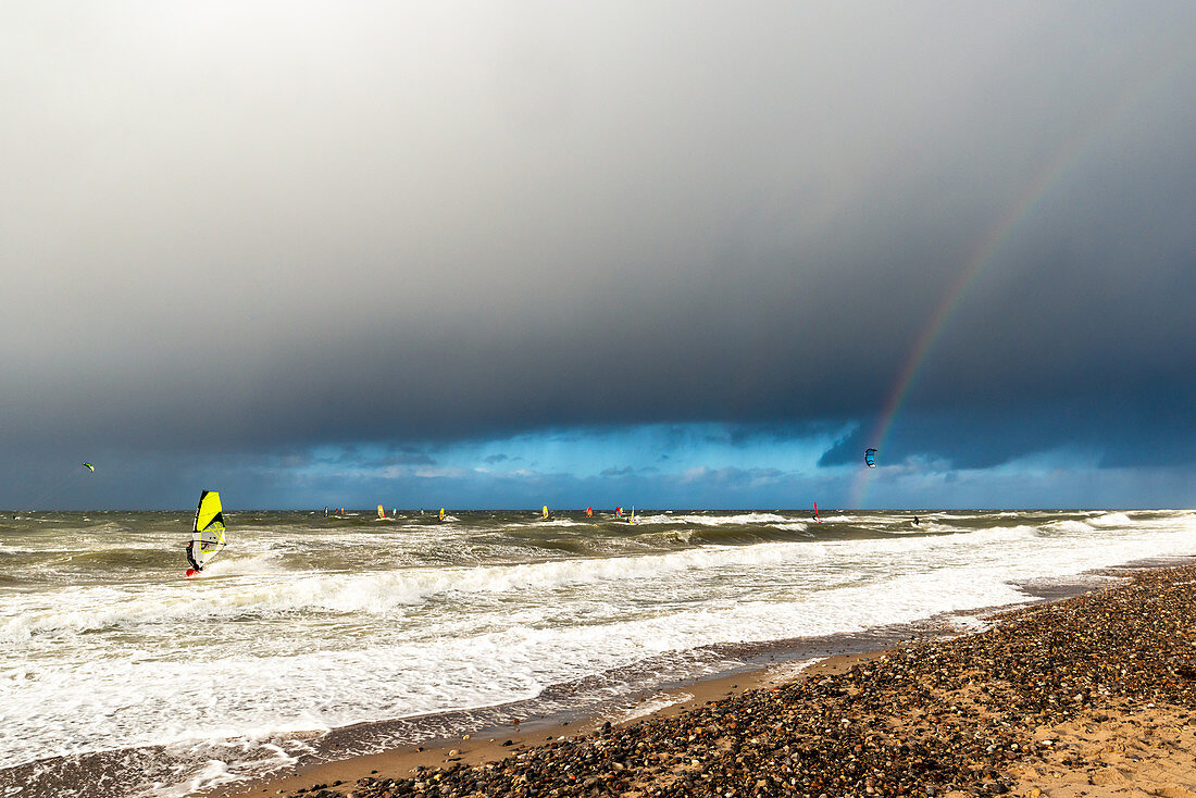 Dazendorf beach with a view of the steep coast, rainbow and kiter, Baltic Sea, East Holstein, Schleswig-Holstein, Germany