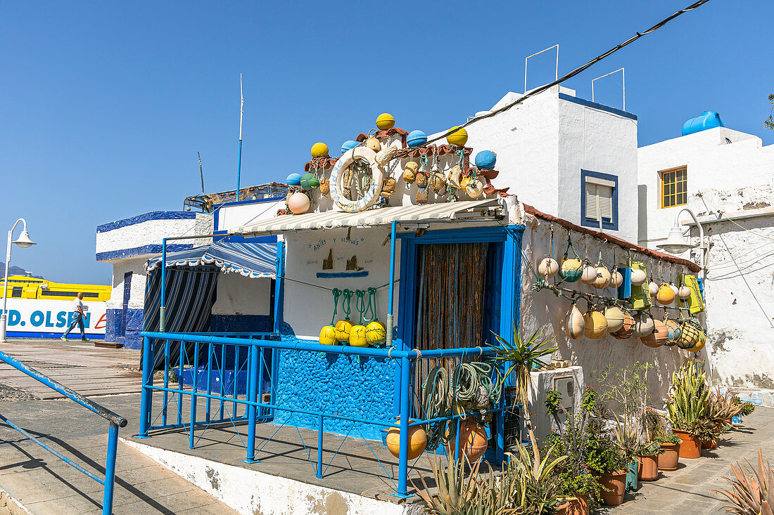 Bunte Hütte im Hafenort Agaete im Westen von Gran Canaria, Spanien