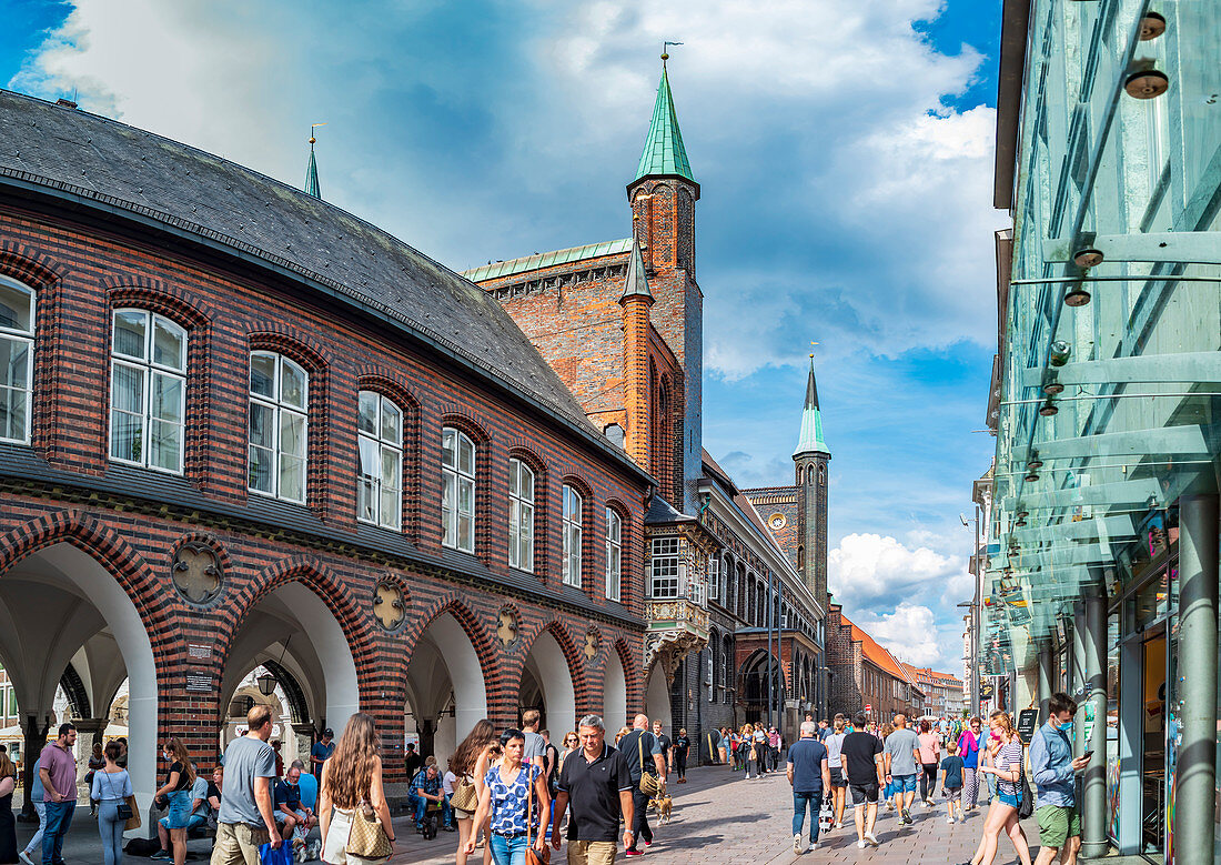 Rathaus von der Breite Straße in Lübeck, Schleswig-Holstein, Deutschland