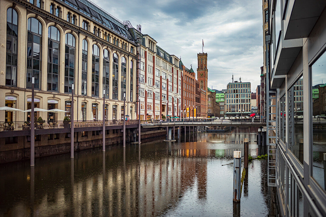 Bleichenfleet und Postbrücke in Hamburg, Deutschland