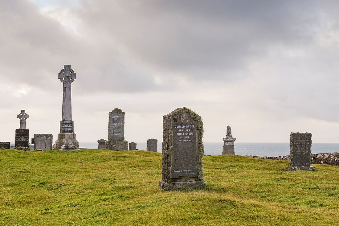 United Kingdom, Scotland, Highlands, Inner Hebrides, Isle of Skye, Trotternish, Kilmuir, cemetery and monument dedicated to Flora Mac Donald