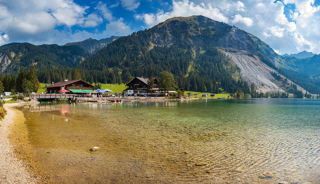 Vilsalpsee in Allgäuer Alpen, Tirol, Österreich