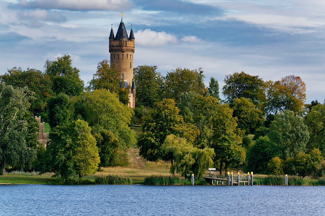 Havel, Tiefer See, Sailor House, Flatow Tower, Babelsberger Park, Potsdam, Brandenburg State, Germany