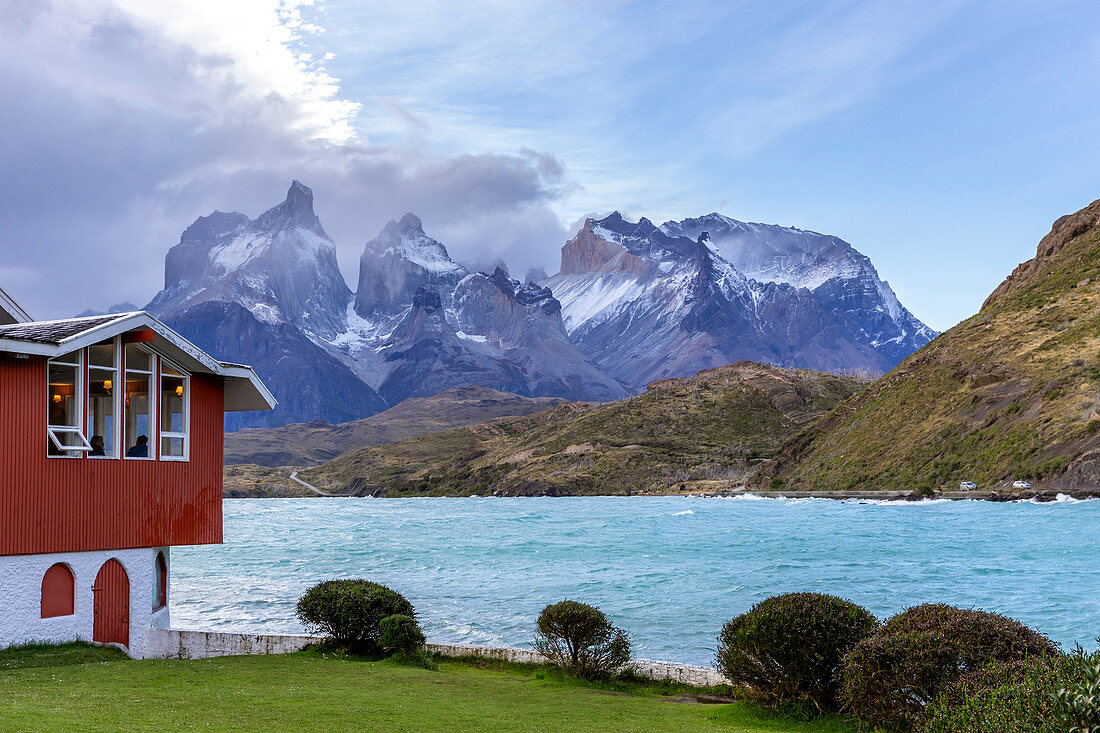 Chile,Patagonia,Magallanes and Chilean Antarctica Region,Ultima Esperanza Province,Torres del Paine National Park,Paine Horns and Lake Pehoé