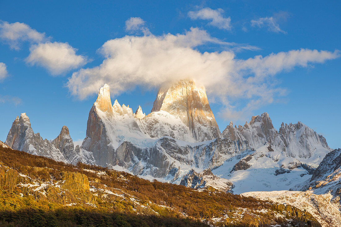 Argentinischer Teil von Patagonien, Provinz Santa Cruz, Nationalpark Los Glaciares, Cerro Fitz Roy bei Sonnenaufgang