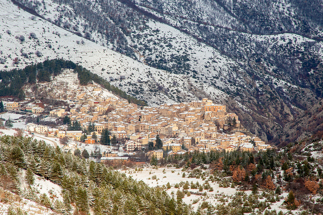 The Village of Villalago in winter Europe, Italy, Abruzzo, Province of L'Aquila
