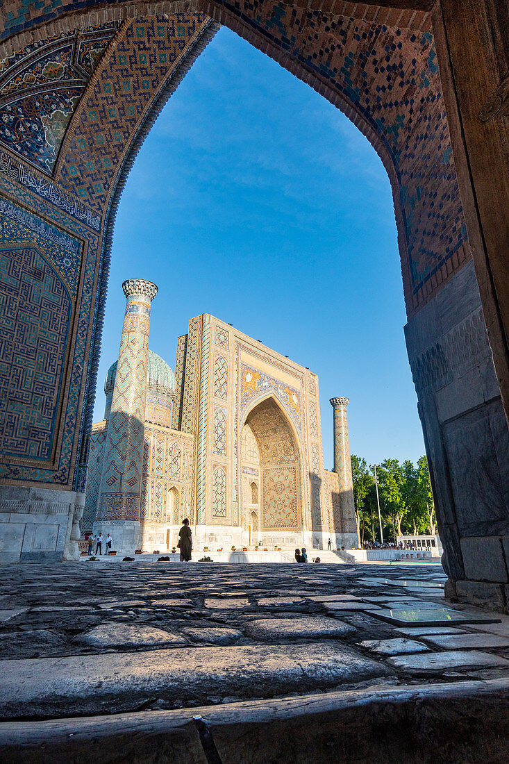 Sherdar, Cher Dor, Madrassa aus der Tilla Kali-Madrasa, Registan-Platz, Samarkand, Usbekistan, Zentralasien