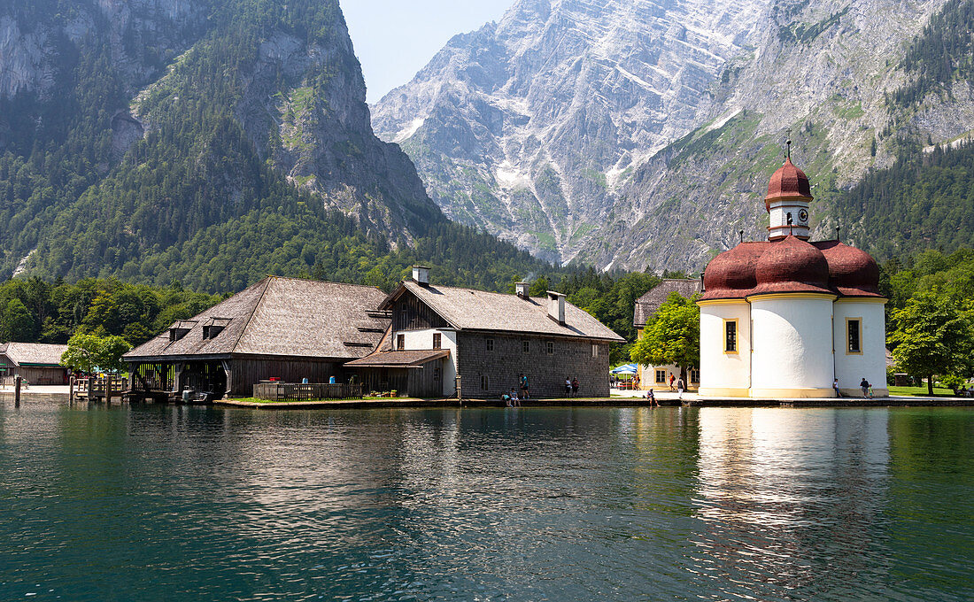 Königssee lake, Berchtesgaden National Park, San Bartolomeo Chapel, Schönau am Königssee village, Berchtesgadener Land district, Oberbayern Region, Bavaria, Germany