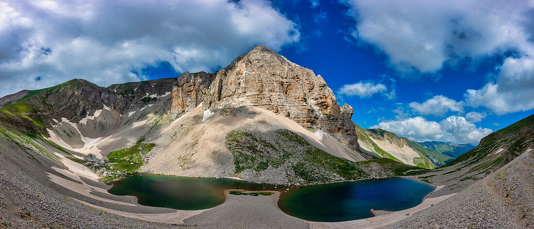 Italien, Umbrien, Sibillinische Berge, Pilato-See im Sommer