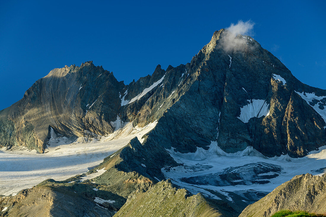 Hofmannspitze und Großglockner mit Stüdlgrat, Glocknergruppe, Hohe Tauern, Nationalpark Hohe Tauern, Osttirol, Österreich