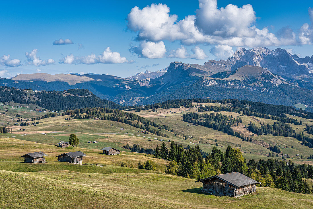 Die Landschaft auf der Seiser Alm in Südtirol, Italien