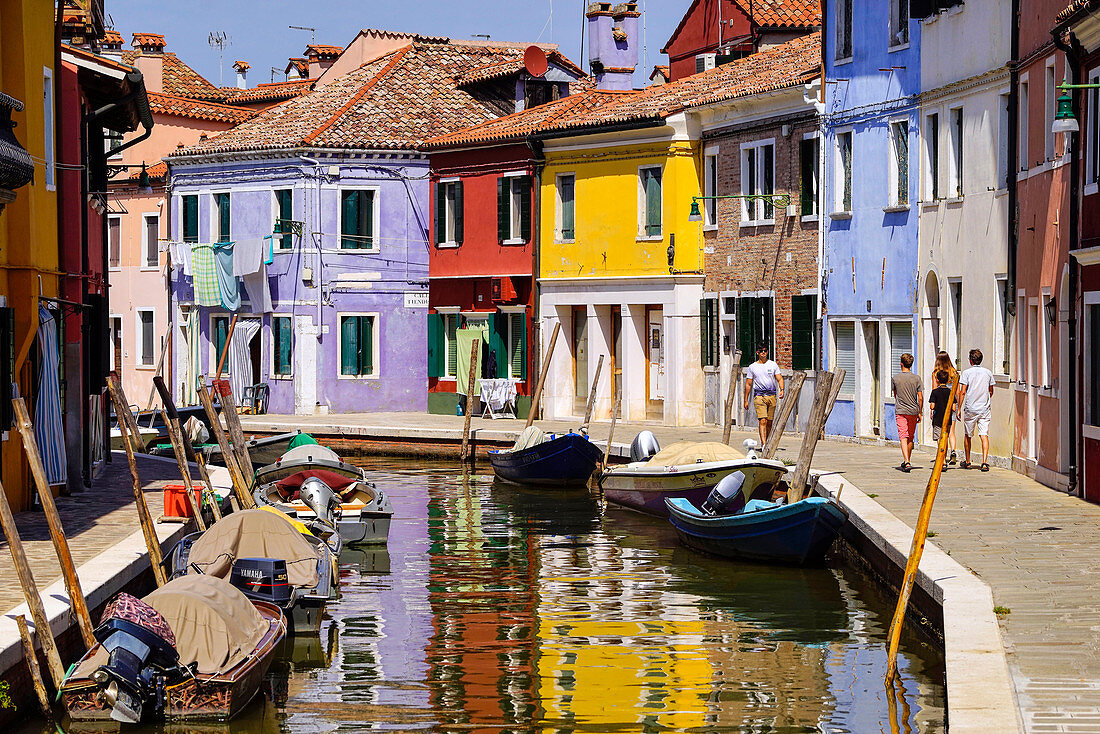Colorful houses, Burano, lagoon, Veneto, Italy