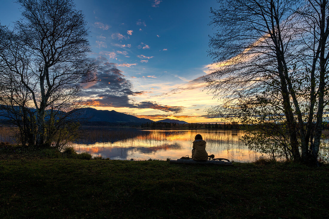 November evening at the Staffelsee, Uffing, Upper Bavaria, Bavaria, Germany