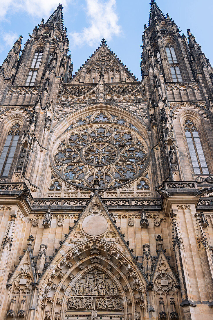 Der St. Veitsdom ist der größte und bedeutendste Dom in Prag, Tschechische Republik