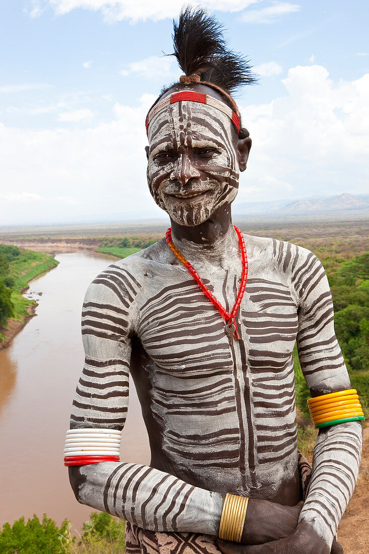 Karo Stammesangehöriger mit Körperbemalung, Omo Valley, Äthiopien