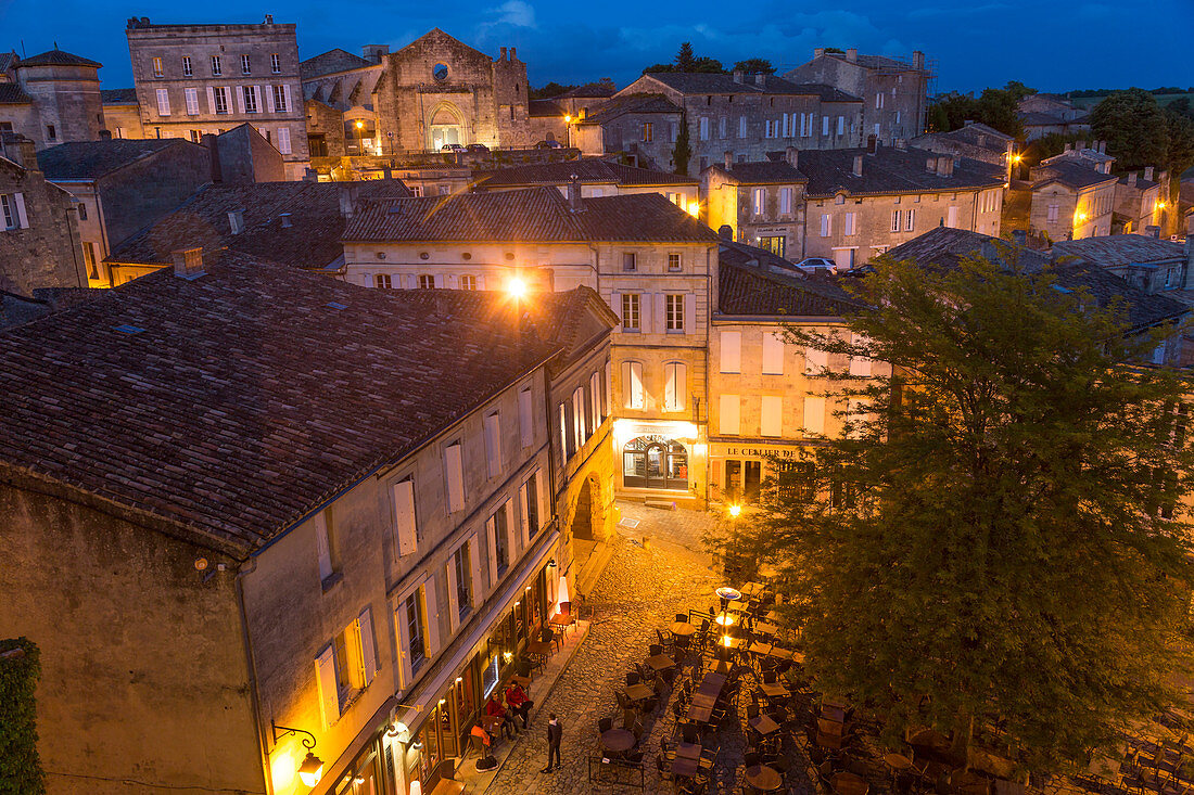 Restaurant & main square, dusk, St. Emilion, Gironde, Aquitaine, France