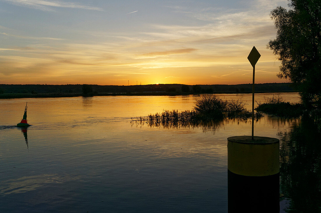 Oder, Frankfurt / Oder, sunrise, view to Poland, Land Brandenburg, Germany