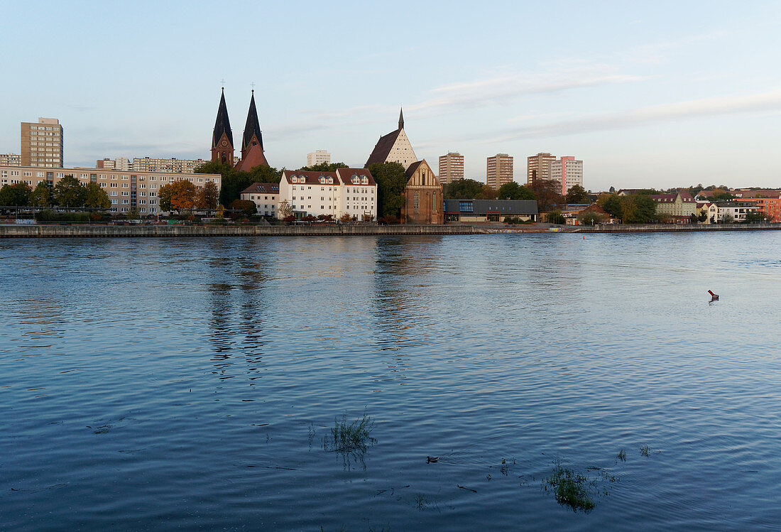 Oder, Frankfurt / Oder, view from Slubice in Poland, Land Brandenburg, Germany