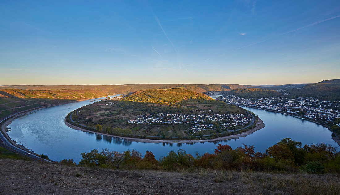 Blick vom Gedeonseck auf die Rheinschleife von Boppard, Rhein, Mittelrhein, Unesco-Welterbe Oberes Mittelrheintal, Rheinland-Pfalz, Deutschland, Europa 