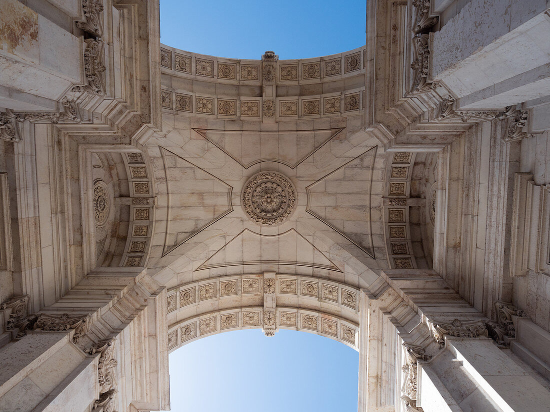 Triumphbogen Arco da Rua Augusta, Platz des Handels, Palastgelände, Praca do Comércio, Lissabon, Portugal, Europa