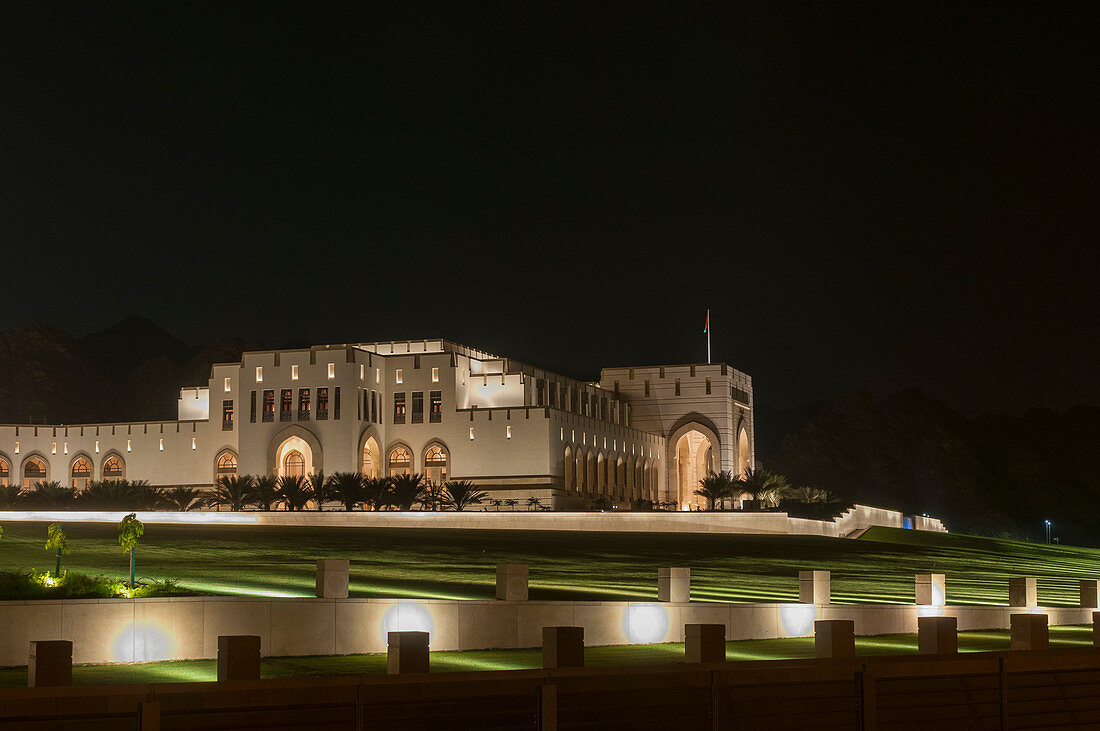 Parlamentsgebäude im Bezirk Al Bustan, Maskat, Oman.