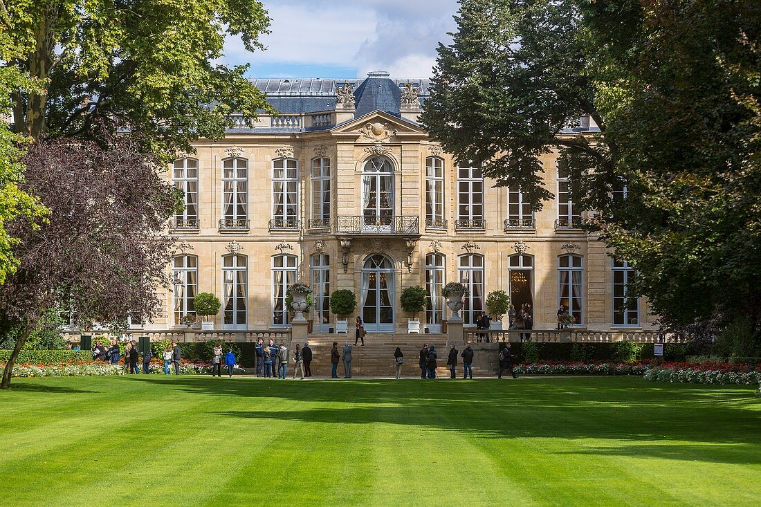Frankreich, Paris, Heritage Days 2017, Hotel de Matignon und Büro des Premierministers, der 3 Hektar große Park, die größte private Grünfläche in Paris