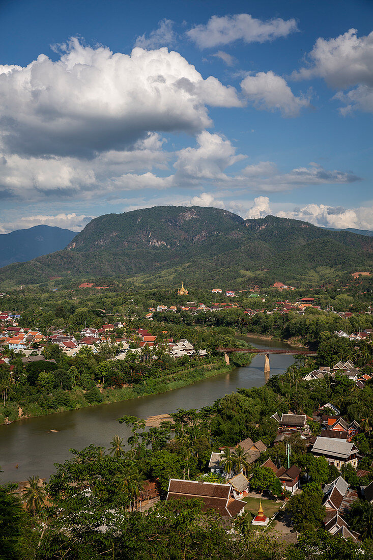 Blick vom Berg Phou Si in Luang Prabang, Laos, Asien