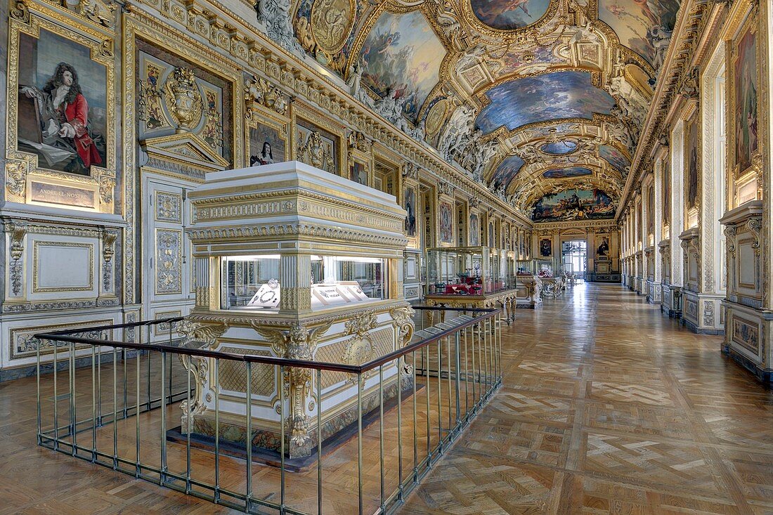 France, Paris, Louvre museum, decorative arts department, Apollo gallery, built from 1661 by architect Louis Le Vau and designer Charles Le Brun and completed in 1861