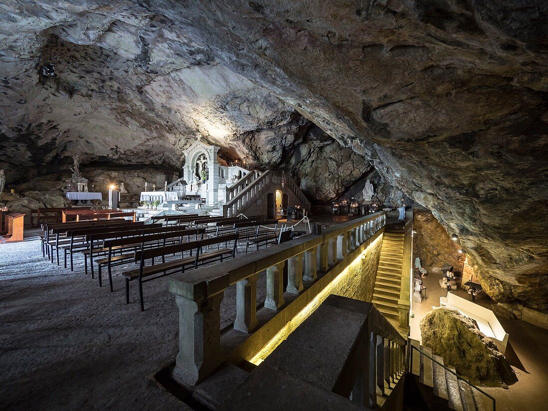 France, Var, Plan d'Aups Sainte Baume, massif de la Sainte Baume, grotte sanctuaire de Sainte Marie Madeleine