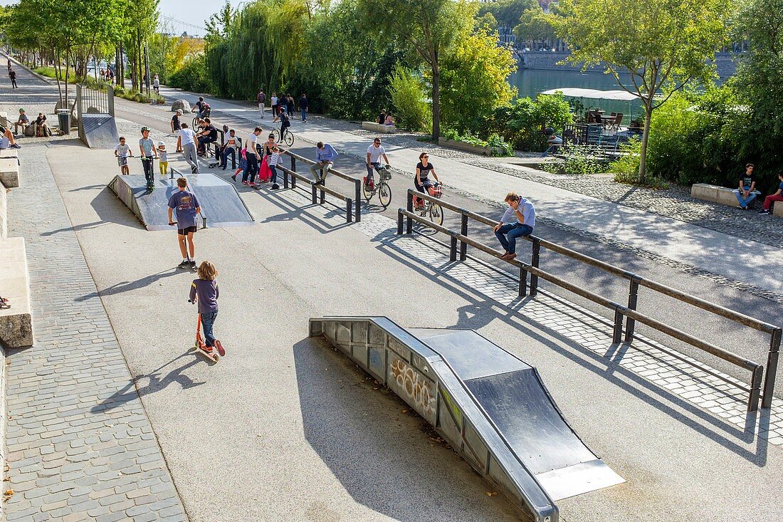 France, Rhone, Lyon, the banks of the Rhone river converted into relaxation area for pedestrians and cycles