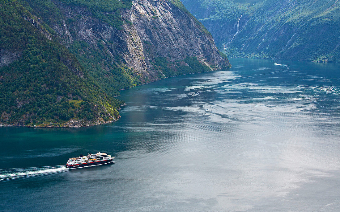 Hurtigruten - ship Midnatsol on the Geirangerfjorden near Ljöen, Moere og Romsdal, Norway, Europe