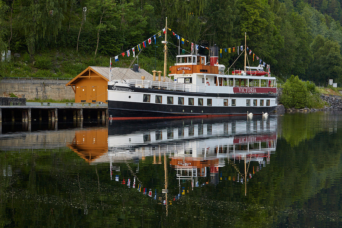 Dalen, das historische Schiff Victoria an der Endstation des Telemark - Kanals, Telemark, Norwegen, Europa