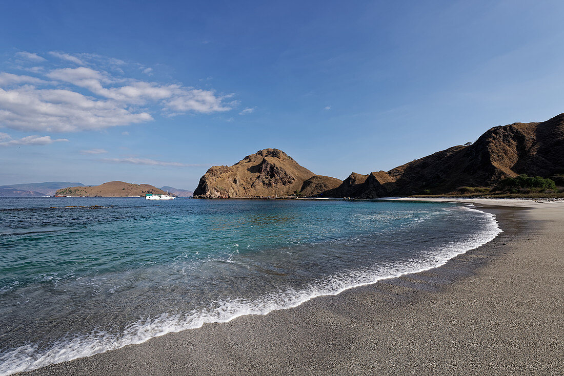 Strand auf der Insel Padar im Komodo-Nationalpark, Indonesien, Südostasien, Asien