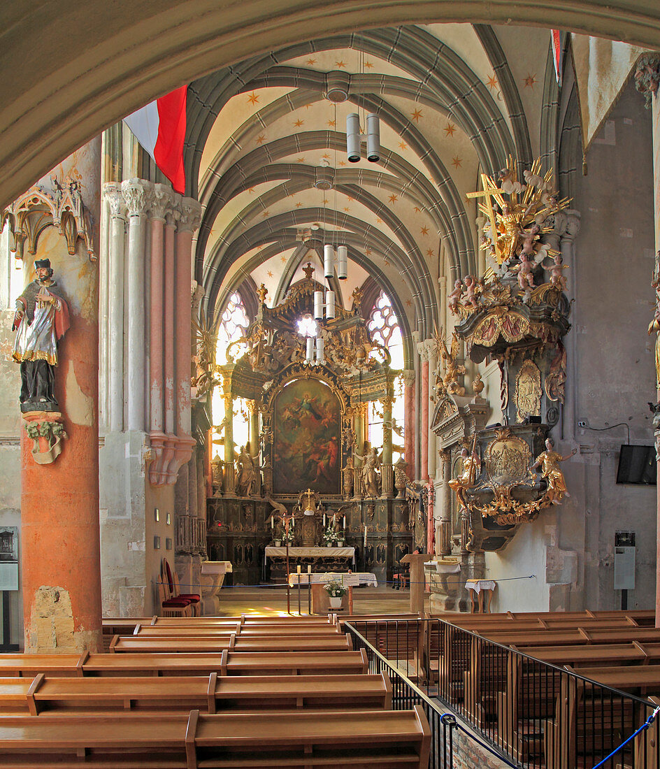 Hungary, Sopron, Benedictine Church, interior, 