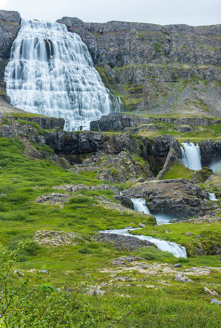Dynjandi Wasserfall. Westfjorde, Island.l