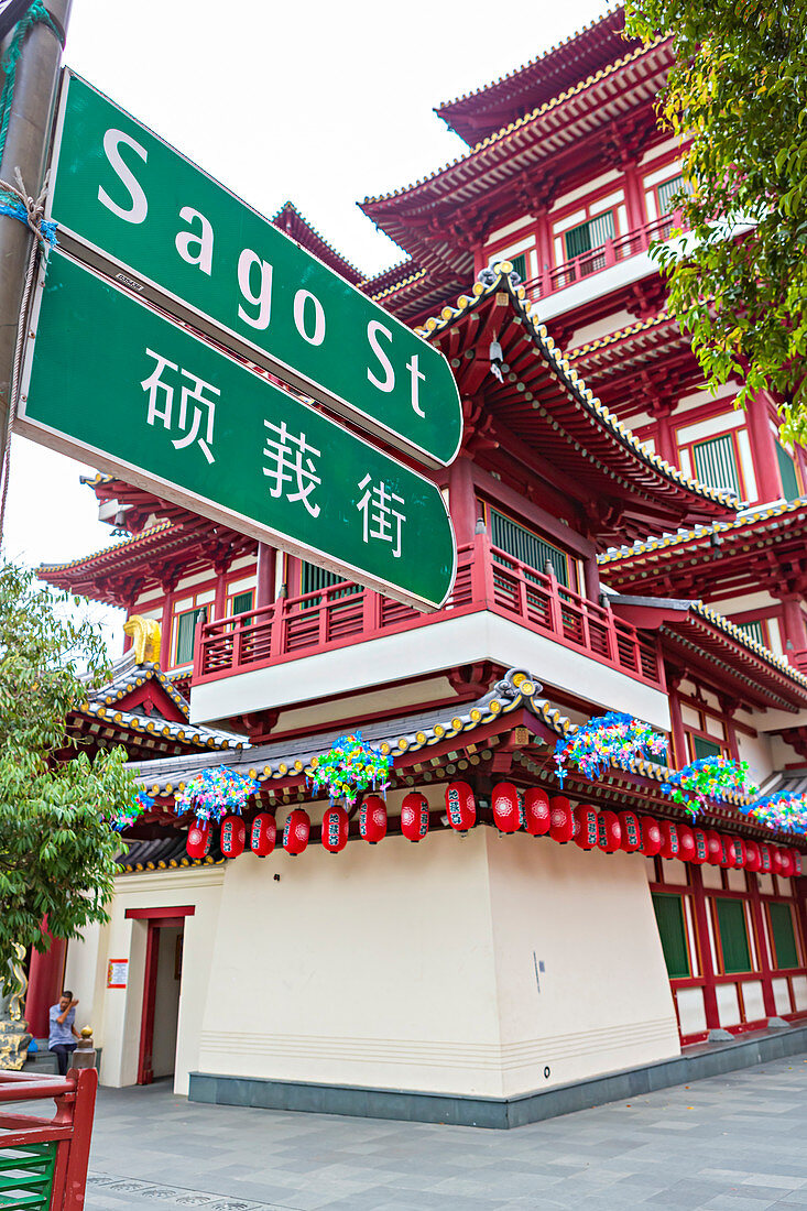 Buddha Tooth Relic Temple and Museum, Singapore