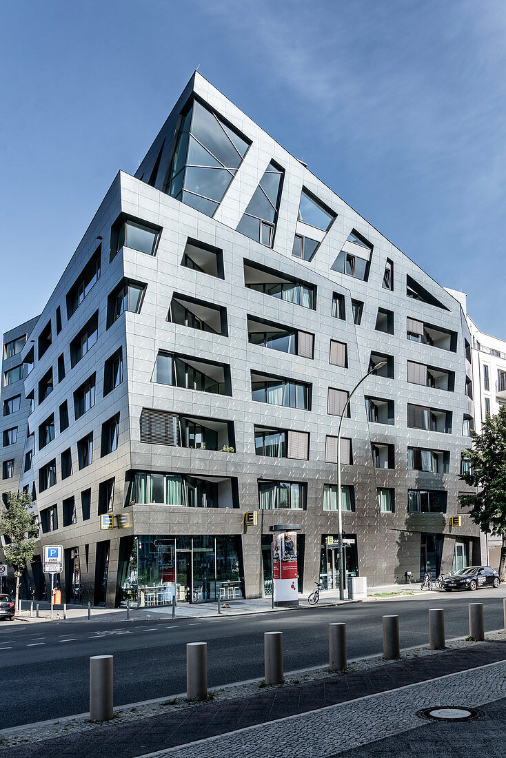 Moderne Architektur von Daniel Libeskind, Wohnhaus Sapphire, Torstraße, Berlin Mitte, Deutschland