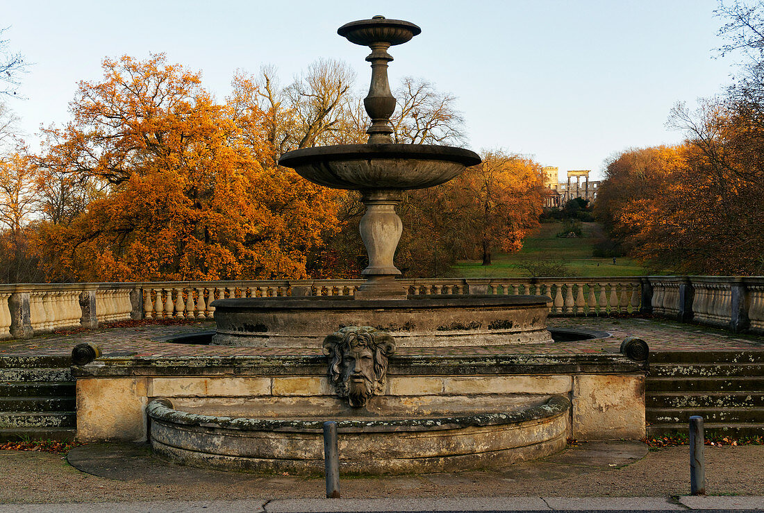 Fountain in the Maulbeerallee, view to the ruins mountain, Potsdam, Land Brandenburg, Germany