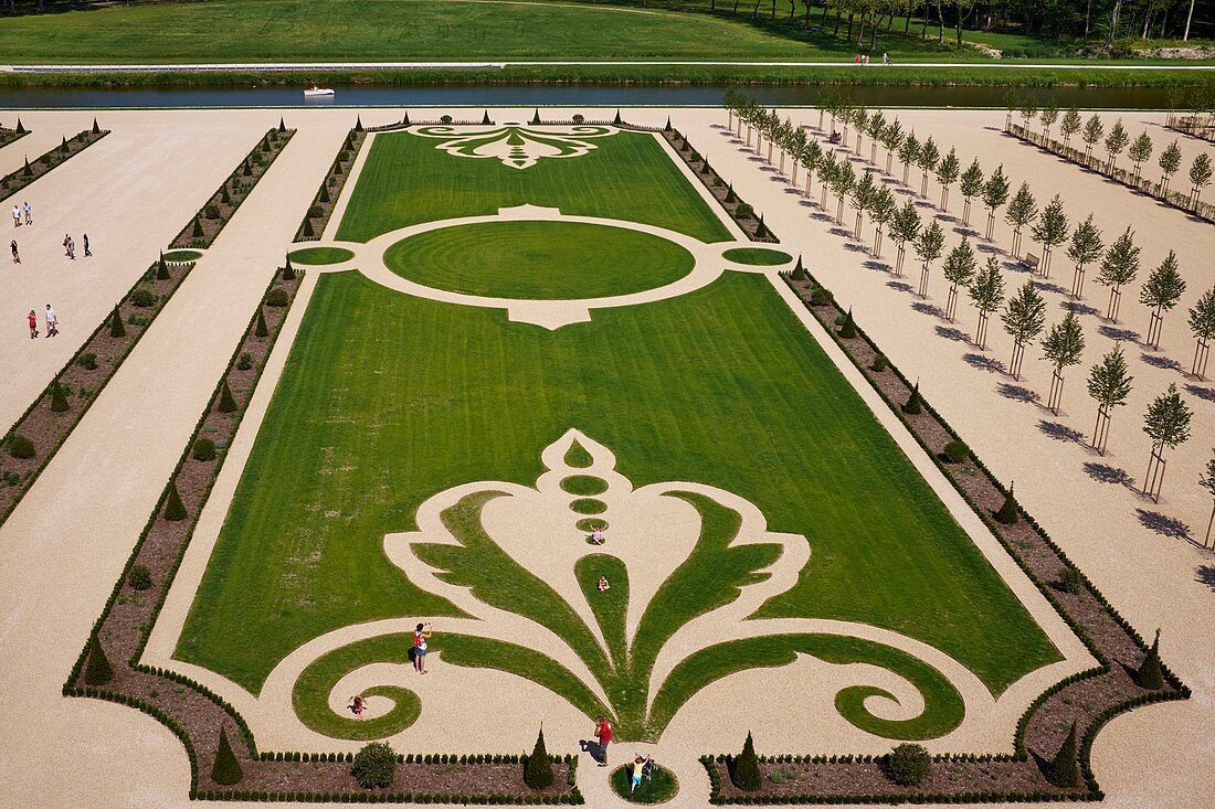 Frankreich, Loir et Cher, von der UNESCO zum Weltkulturerbe gehörendes Loiretal, Loire-Schlösser, Chambord Royal Castle, French Gardens