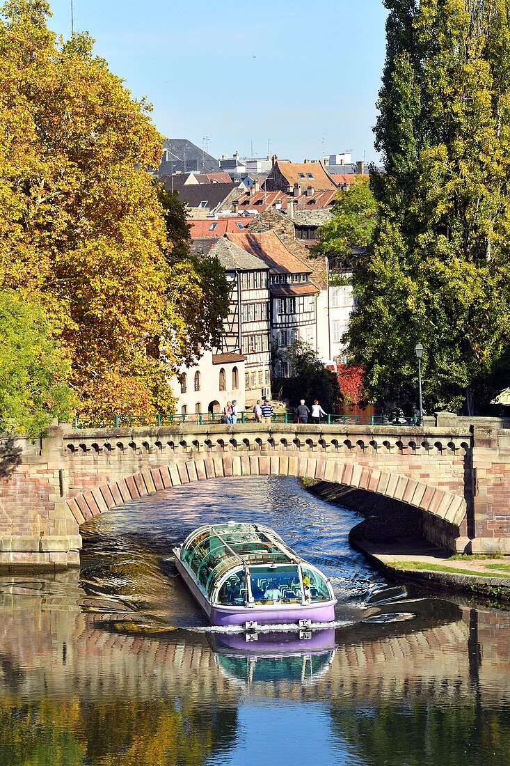 Frankreich, Bas Rhin, Straßburg, Altstadt, die von der UNESCO zum Weltkulturerbe erklärt wurde, Petite France District, die überdachten Brücken über den Fluss Ill