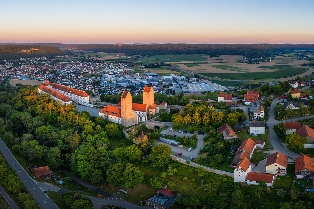 Schloss Hirschberg zum Sonnenuntergang, Beilngries, Eichstätt, Oberbayern, Bayern, Deutschland, Europa