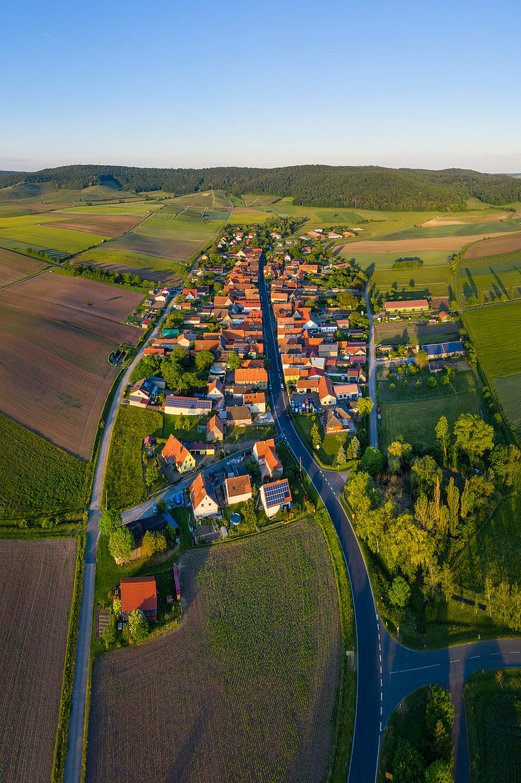 Luftbild von Greuth, Castell, Kitzingen, Unterfranken, Franken, Bayern, Deutschland, Europa