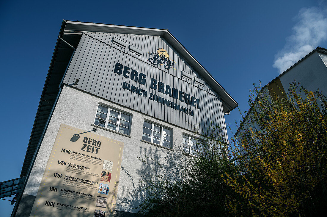 Visitor building of the Berg Brewery, Ehingen, Danube, Alb-Donau district, Baden-Württemberg, Germany